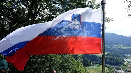 Slovenska zastava