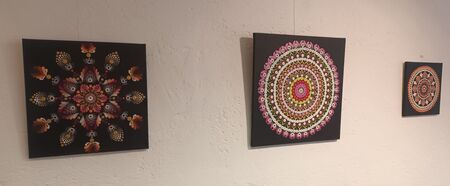 Razstavljene mandale Deana Leskovarja